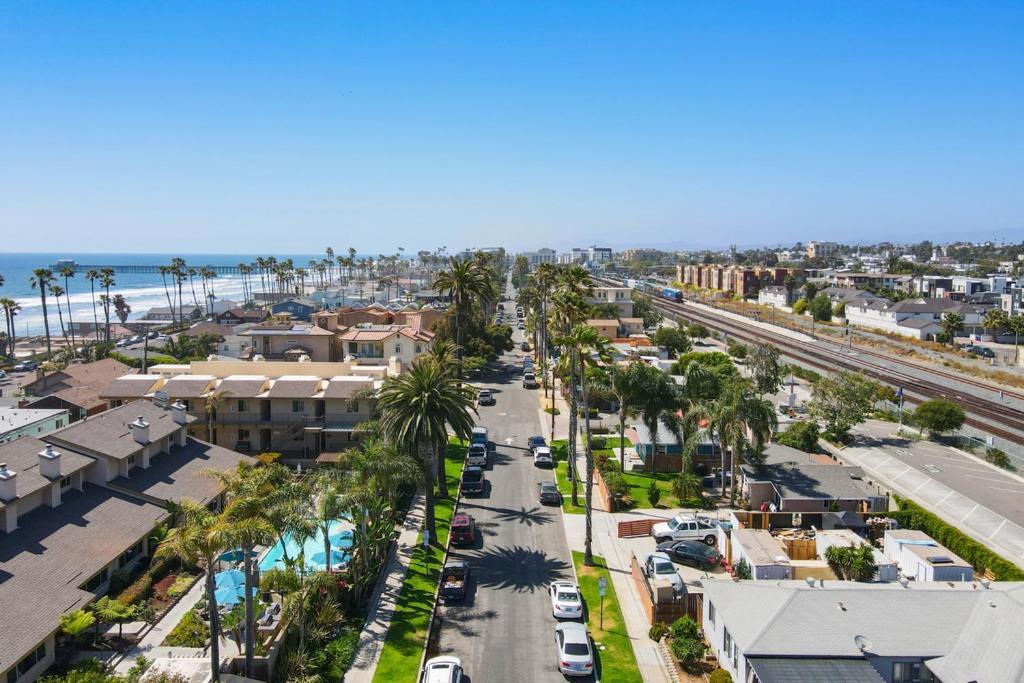 Oceanside Rocks Family Vacation Home Esterno foto