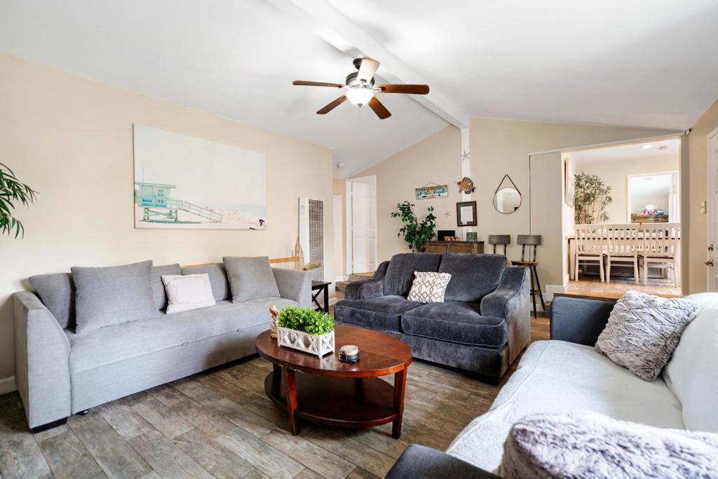 Oceanside Rocks Family Vacation Home Esterno foto